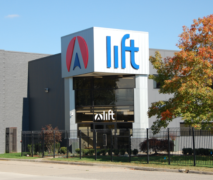 Lift Hq Photo